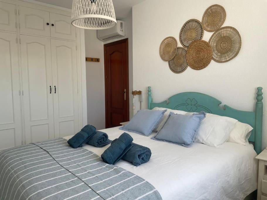 Casa Lola Conil, Azotea Al Mar Y Parking Solo Familias O Parejas Villa Conil De La Frontera Exterior photo
