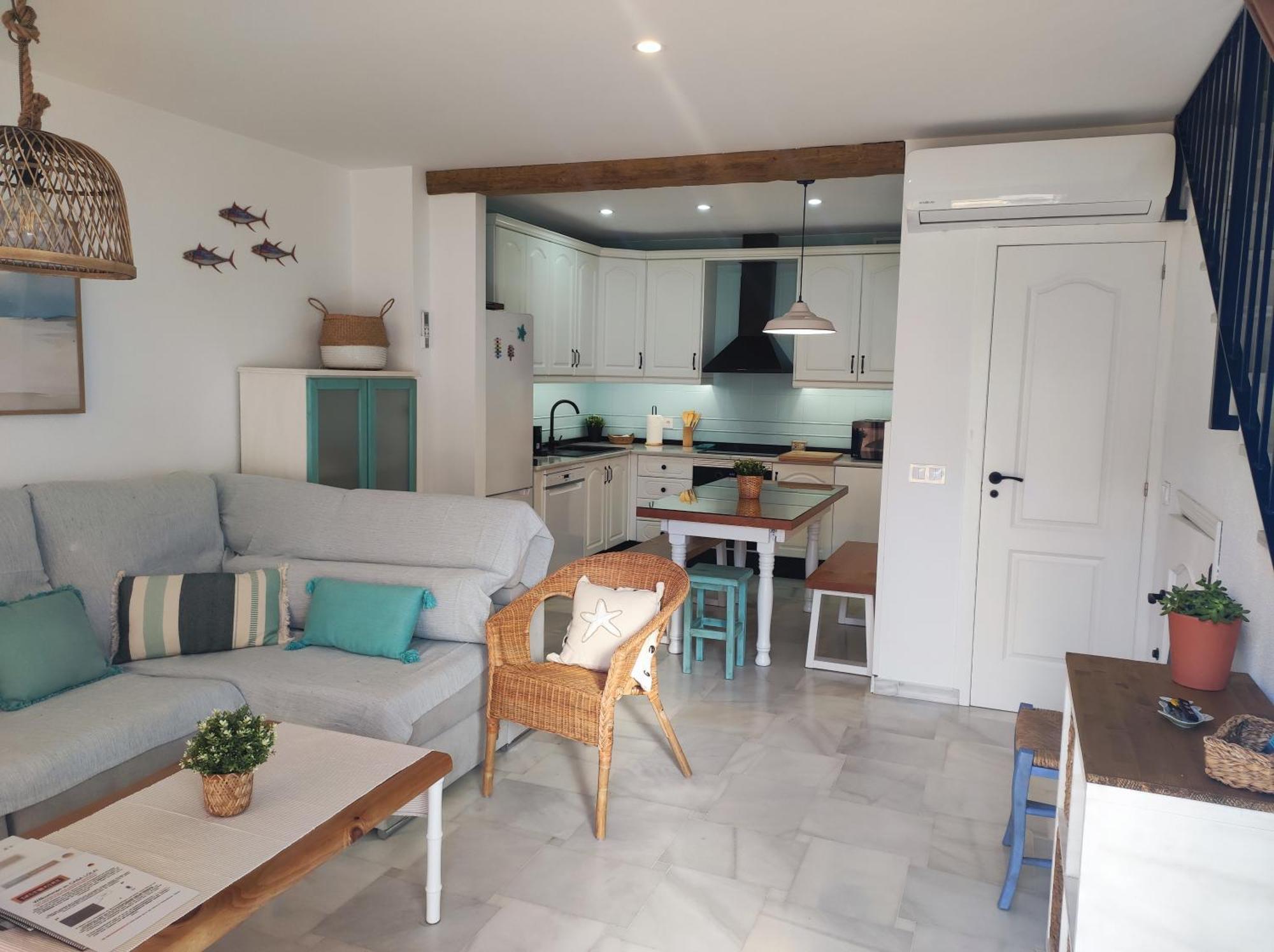 Casa Lola Conil, Azotea Al Mar Y Parking Solo Familias O Parejas Villa Conil De La Frontera Exterior photo